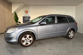 Opel Astra Wagon 1.6 Essentia Airco, Navigatie, Trekhaak, LMV, Carkit