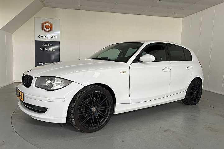 BMW 1 Serie 118i Automaat, Airco, Navigatie, Lederen bekleding, LMV