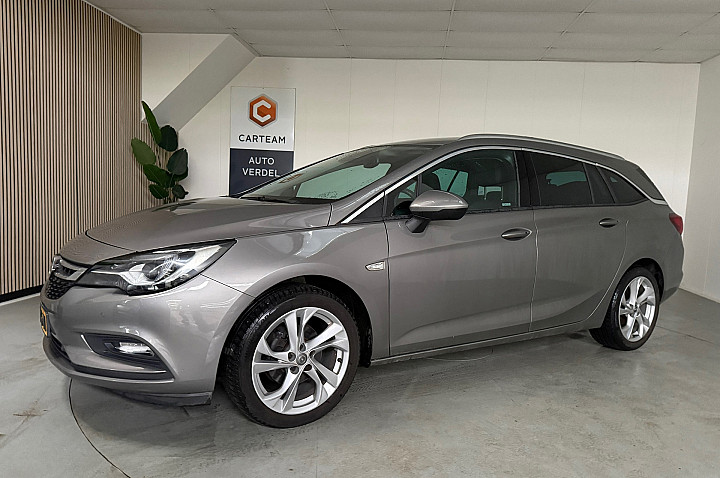 Opel Astra Sports Tourer 1.4 Innovation Automaat, Navigatie, Airco, Trekhaak, LMV
