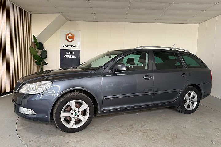 SKODA Octavia Combi 1.4 TSI Greentech Elegance Airco, LMV, Trekhaak, Navigatie