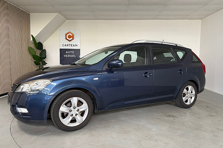 Kia cee'd Sporty Wagon 1.4 CVVT Navigator Plus Pack Airco, Navigatie, Trekhaak, LMV, AUR Camera