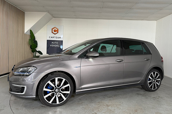 Volkswagen Golf 1.4 TSI GTE Airco, Leder, Automaat, LMV, Navigatie, camera
